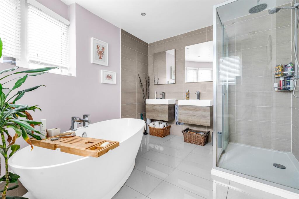 Additional image 10 of Tanglewood, Welwyn