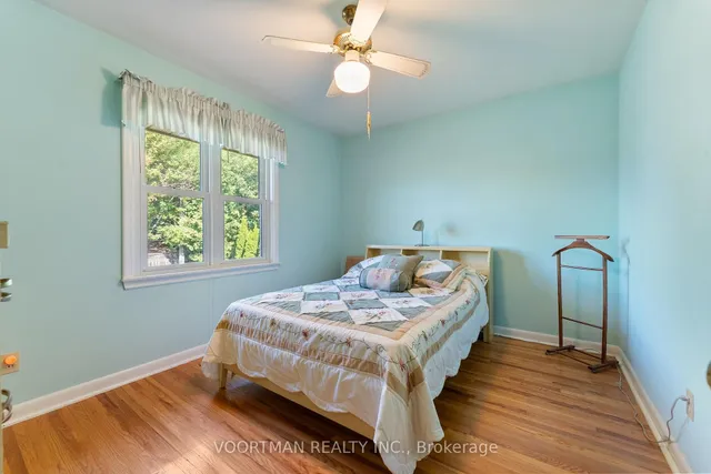 Additional image 9 of 136 Warren Ave