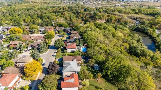 Additional image 48 of 100 Albion Falls Blvd