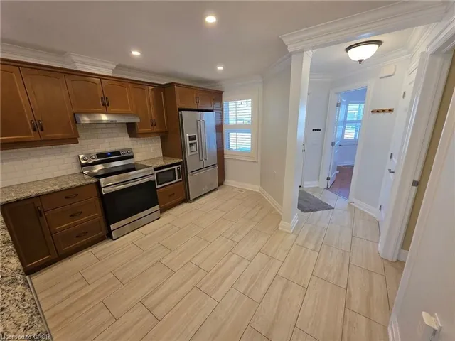 Additional image 6 of 16 Sister Varga Terr