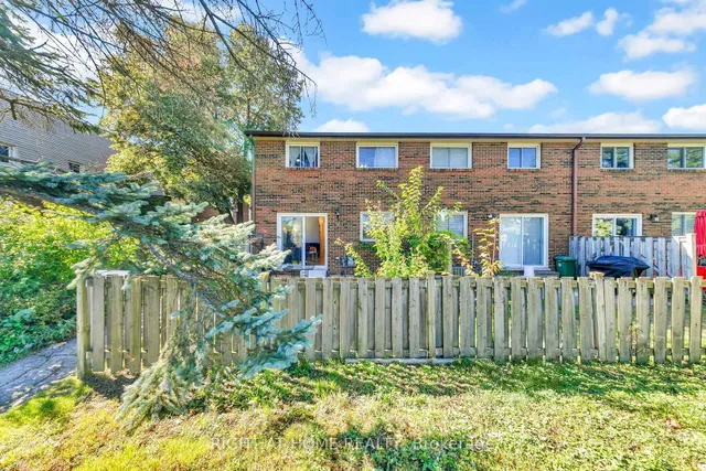 Additional image 35 of 1460 Garth St Unit 6