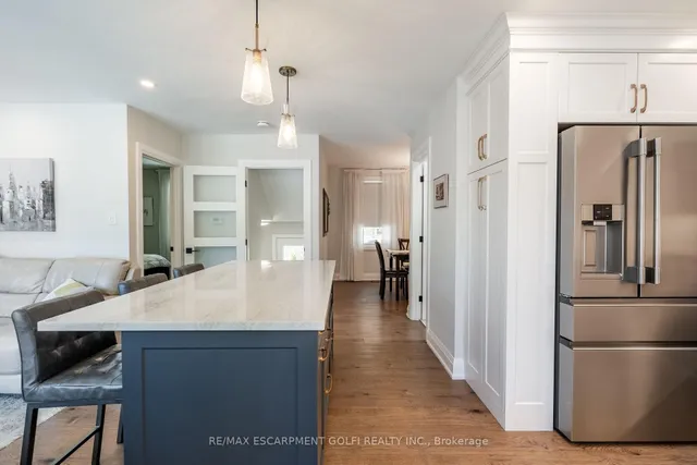 Additional image 5 of 38 Salem Ave