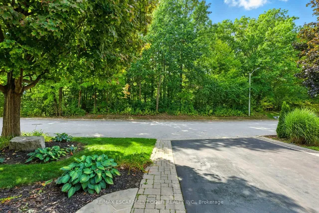 Additional image 34 of 2139 Bushtrail Crt