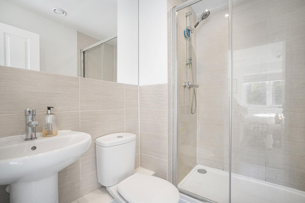 Additional image 10 of Blossom Drive, Welwyn Garden City, AL7