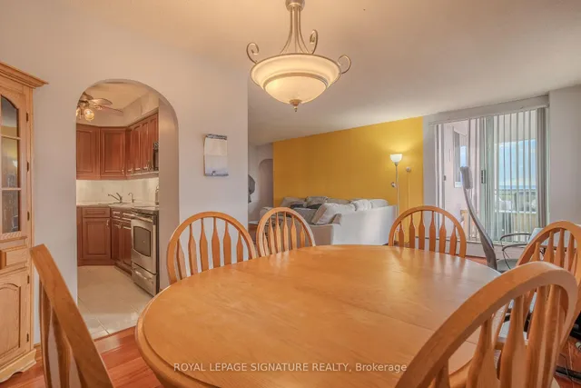 Additional image 25 of 975 Warwick Crt Unit 1608