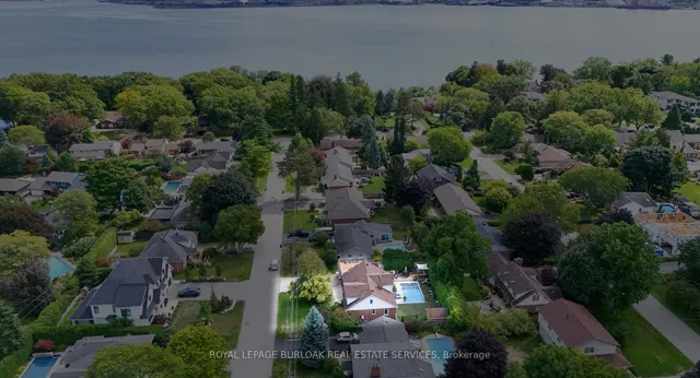 Additional image 50 of 912 Boothman Ave