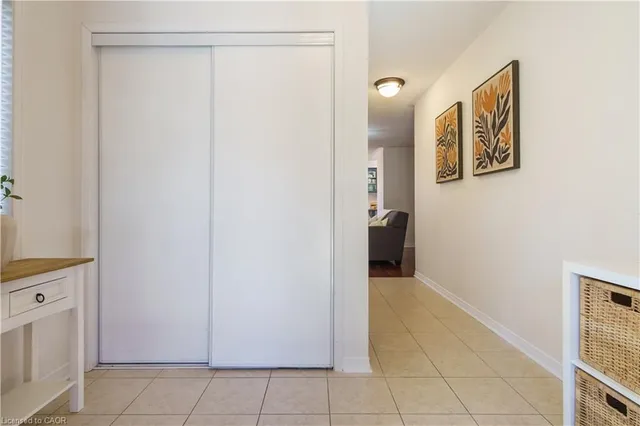 Additional image 4 of 14 Fox Run