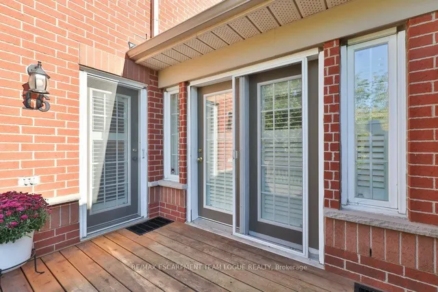 Additional image 37 of 2165 Country Club Dr Unit 16