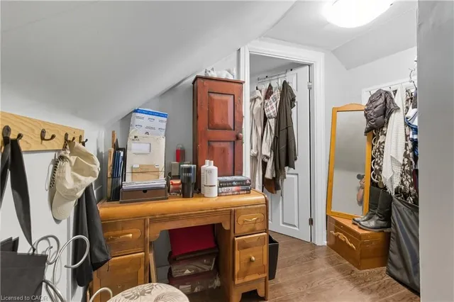 Additional image 20 of 110 Emerson St