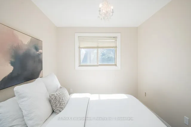 Additional image 20 of 45 Amberwood St