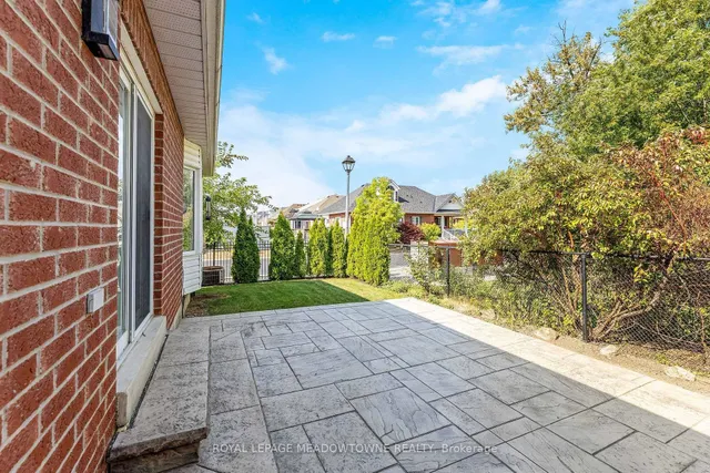 Additional image 27 of 331 Centennial Forest Dr