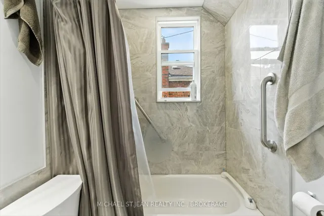 Additional image 7 of 74 East 14th St