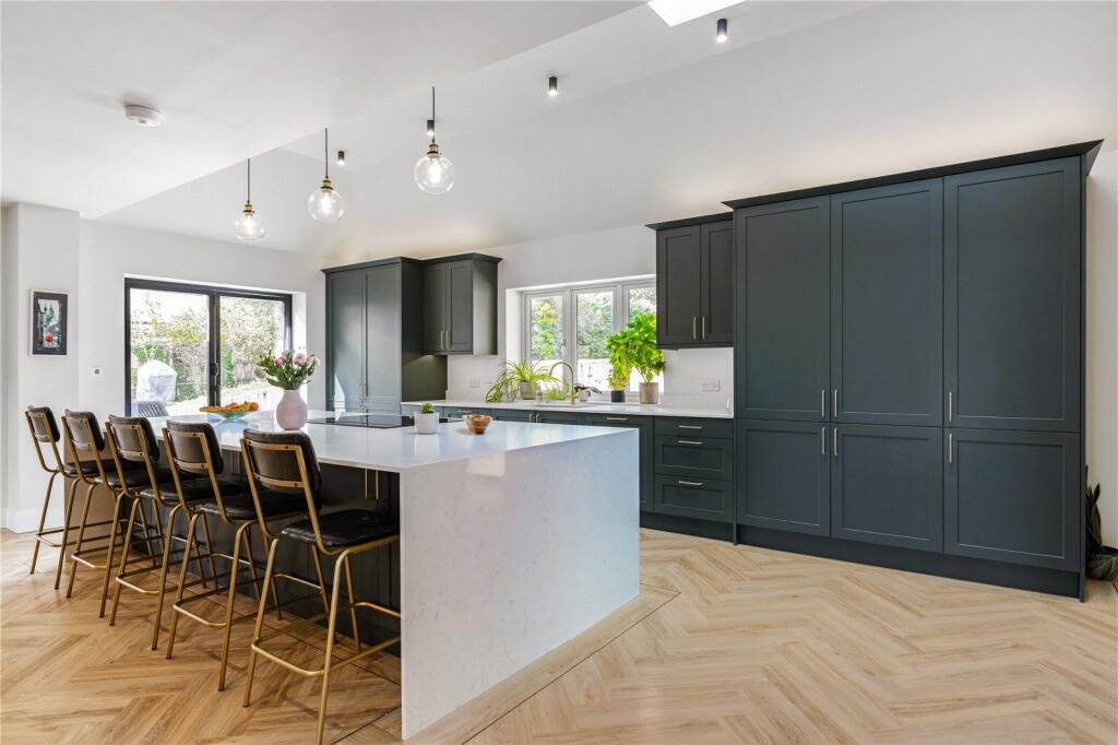 Additional image 5 of Reynards Road, Welwyn, Hertfordshire, AL6