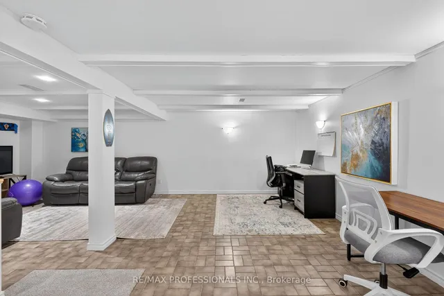 Additional image 41 of 19 Salina Pl