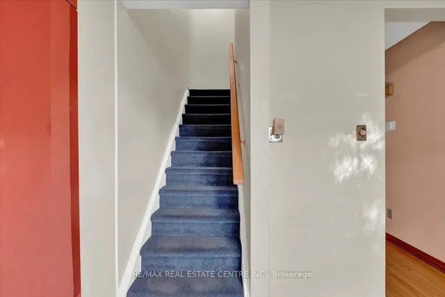 Additional image 19 of 1983 Main St Unit 1