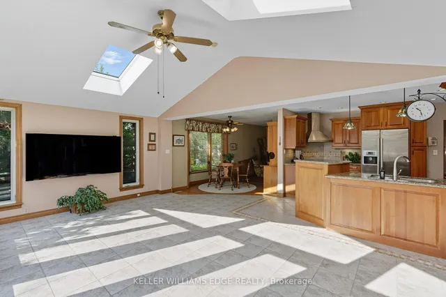 Additional image 23 of 33 Goldfinch Rd