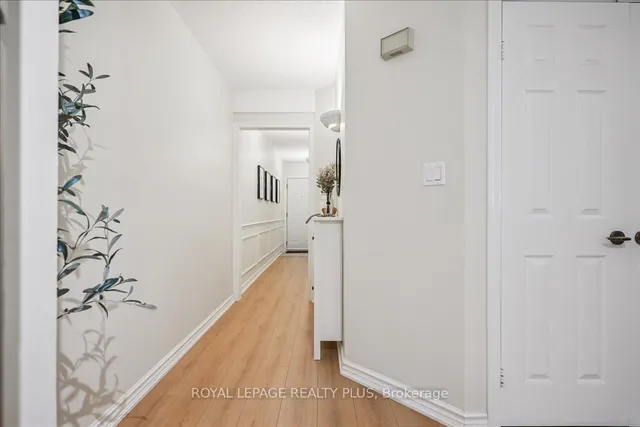 Additional image 5 of 2030 Cleaver Ave Unit 201