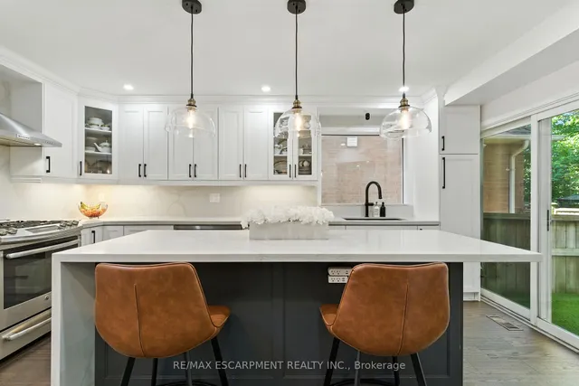 Additional image 8 of 5566 Thorn Lane