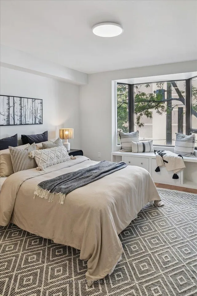 Additional image 31 of 165 Bold St Unit 304