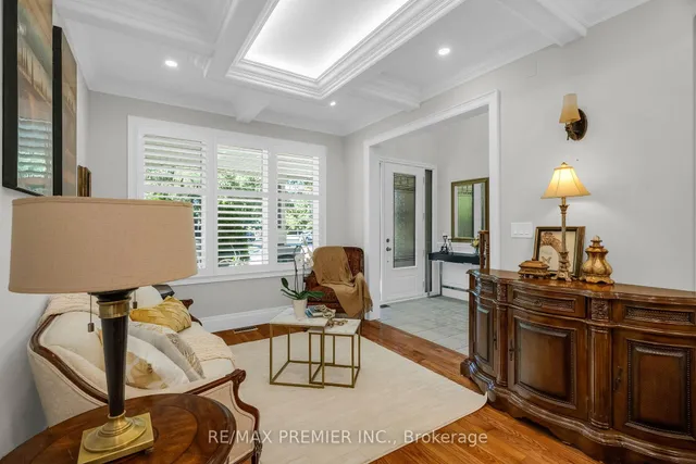 Additional image 9 of 920 McDuffe Cres