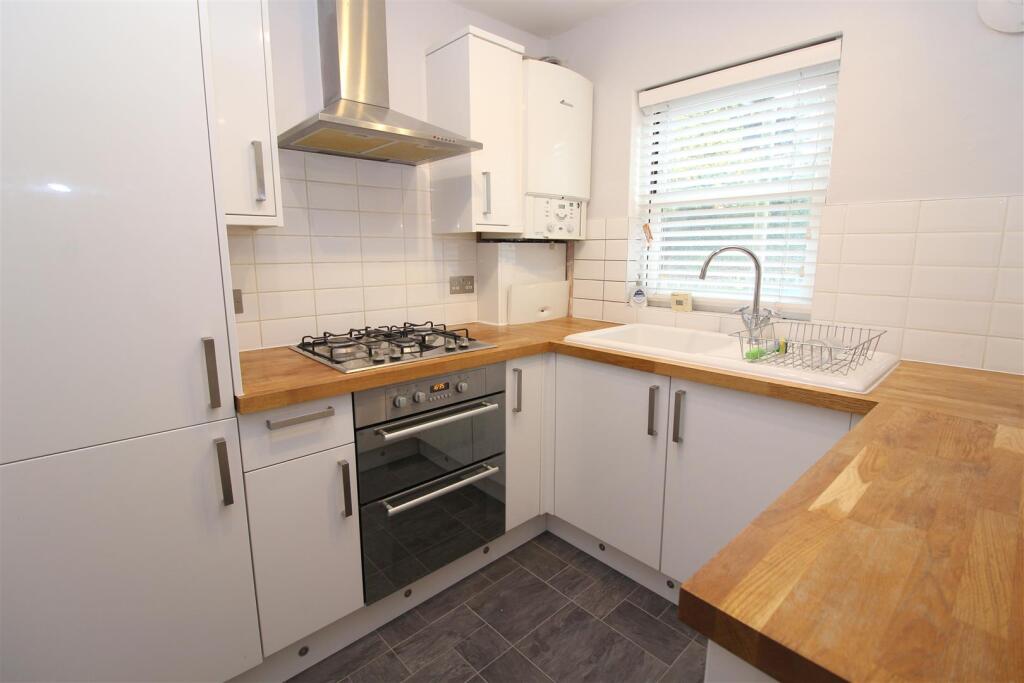 Additional image 11 of Folly Avenue, St Albans, Herts