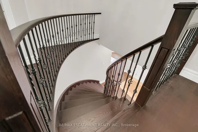 Additional image 24 of 125 VALERA Dr