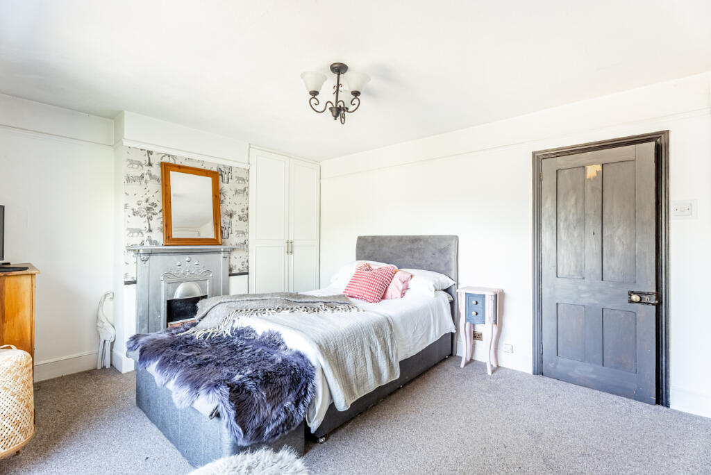 Additional image 11 of Watling Street, Park Street, St. Albans, Hertfordshire, AL2