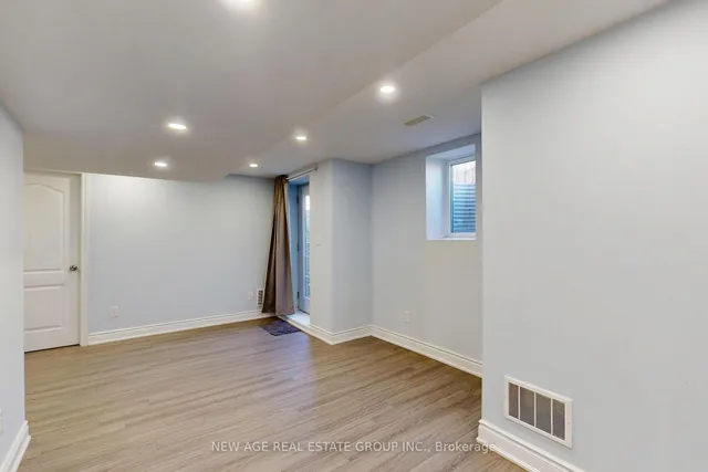 Additional image 36 of 153 Whitlock Ave