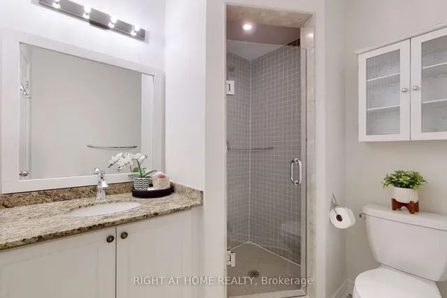 Additional image 22 of 2359 Lepage Common