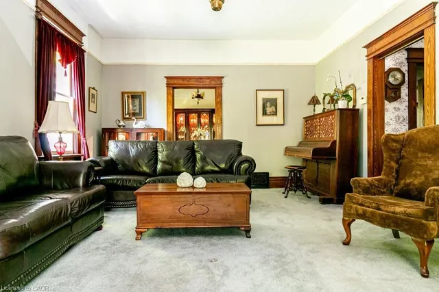 Additional image 11 of 55 Cayley St