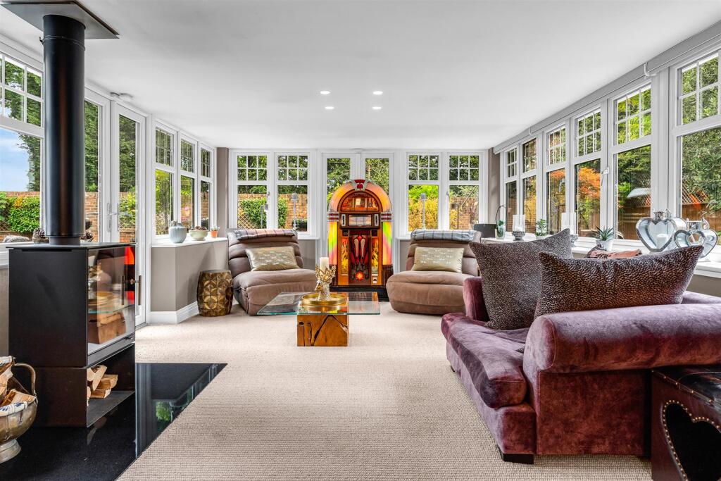 Additional image 10 of Reeves Court, Welwyn