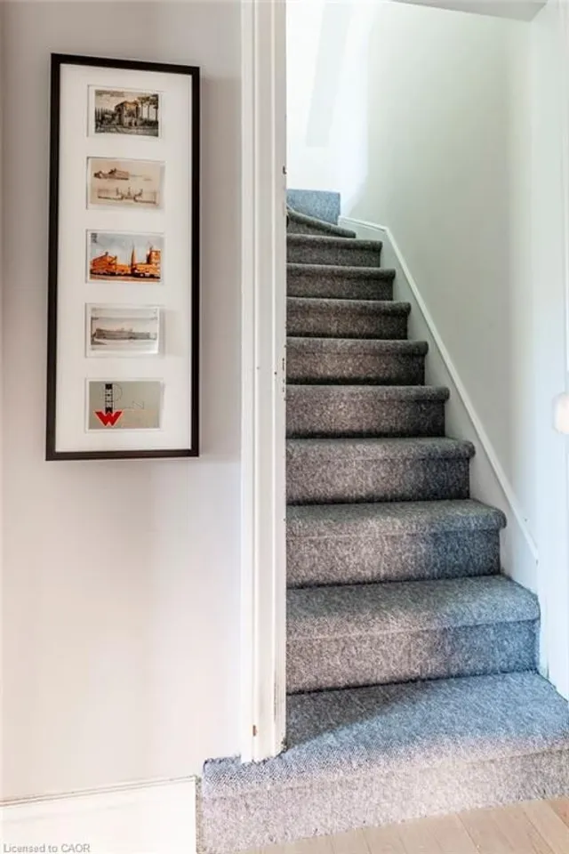 Additional image 35 of 174 Emerald St