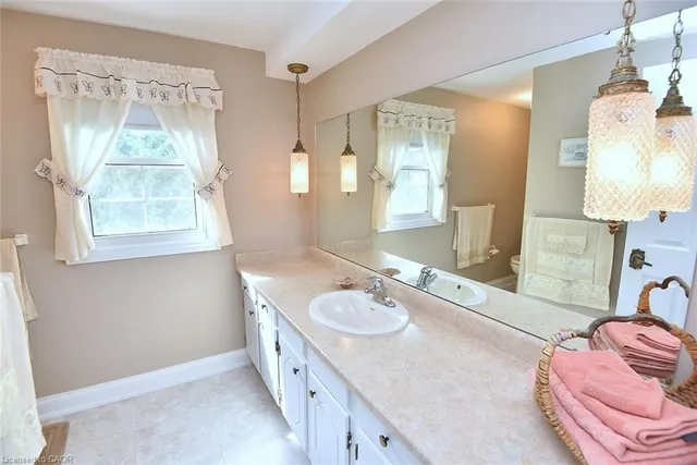 Additional image 33 of 142 Marigold Crt