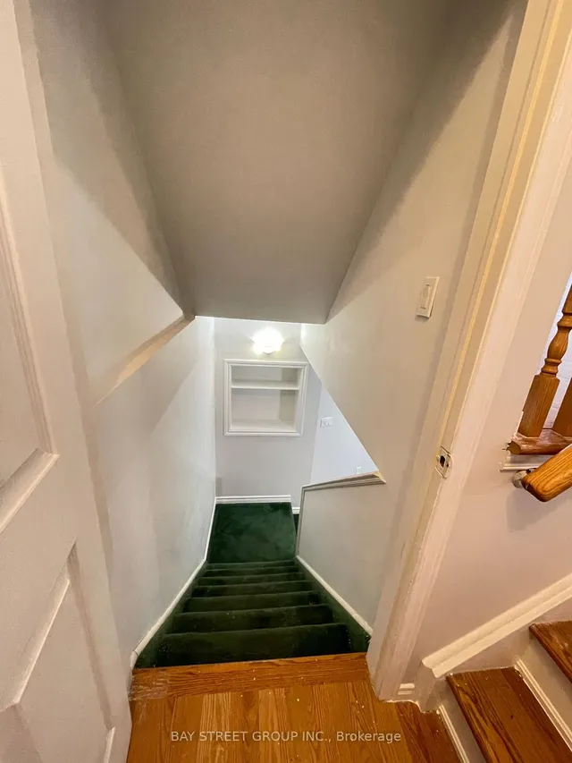 Additional image 19 of 4404 Vallence Dr