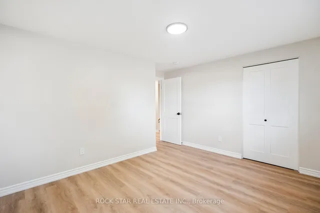 Additional image 17 of 10 Sycamore St