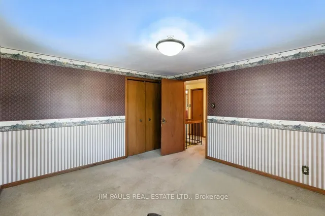 Additional image 32 of 176 Montmorency Dr