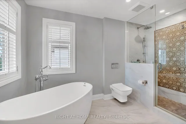 Additional image 21 of 2208 Greenway Terr