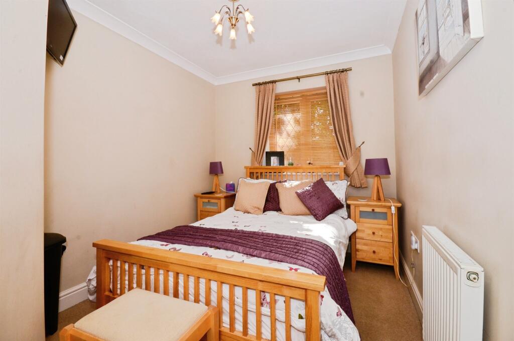 Additional image 6 of Redhall End, Colney Heath, St. Albans