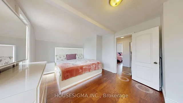 Additional image 17 of 6 Albany Ave