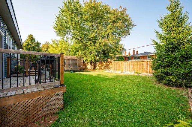 Additional image 46 of 5472 Randolph Cres