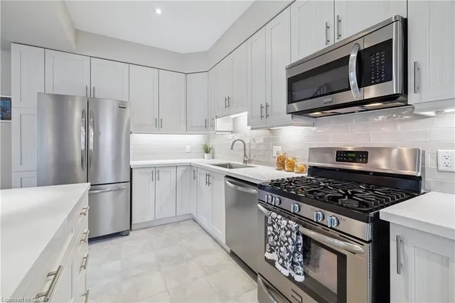 Additional image 21 of 35 Serenity Lane