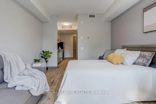 Additional image 16 of 77 Leland St Unit 520