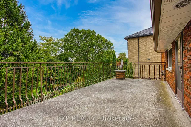 Additional image 31 of 633 Rosseau Rd