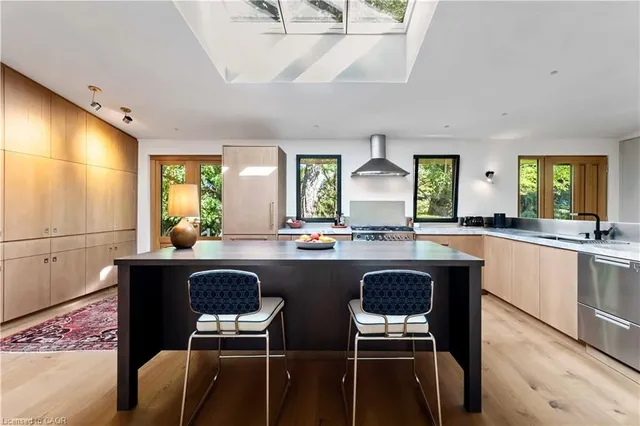 Additional image 9 of 154 Middletown Rd