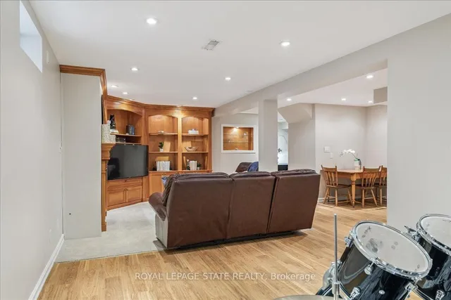 Additional image 35 of 1 Parkvista Pl
