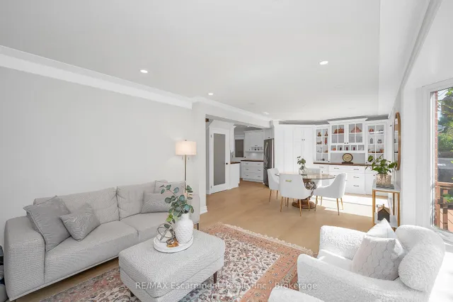 Additional image 13 of 350 East Side Cres