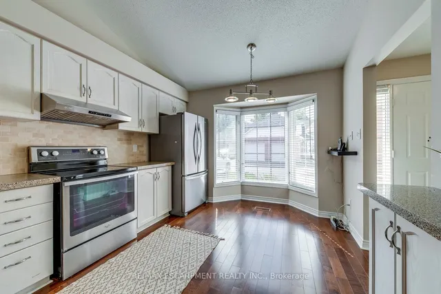 Additional image 11 of 2435 Woodward Ave Unit 15