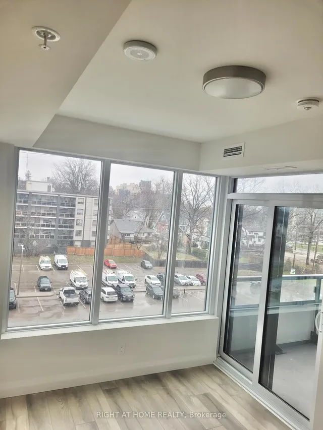 Additional image 15 of 500 Brock Ave Unit 404