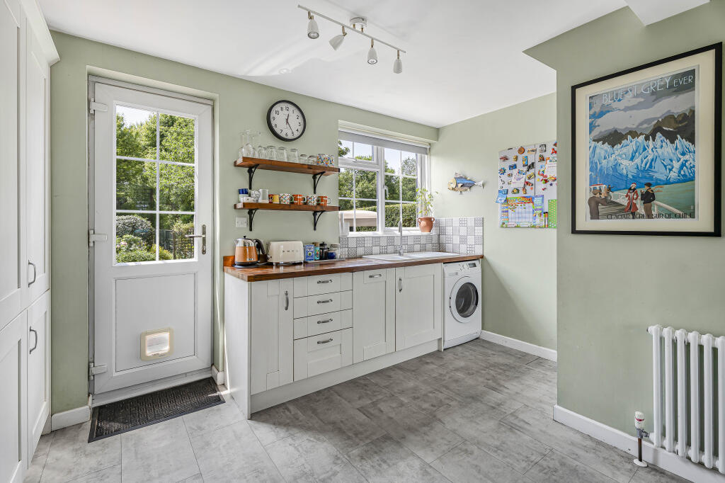 Additional image 4 of Woodhall Lane, Welwyn Garden City, Hertfordshire, AL7