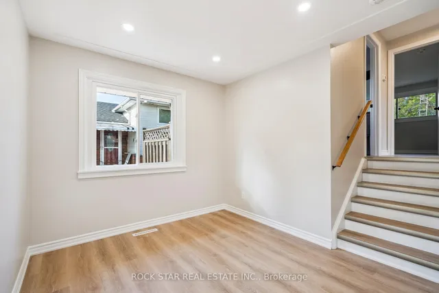 Additional image 11 of 10 Sycamore St